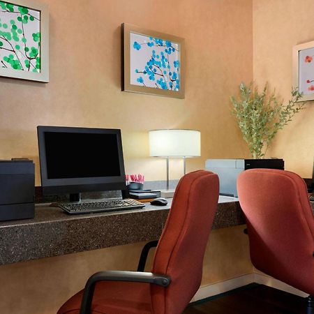 Residence Inn By Marriott Houston The Woodlands/Lake Front Circle Bagian luar foto