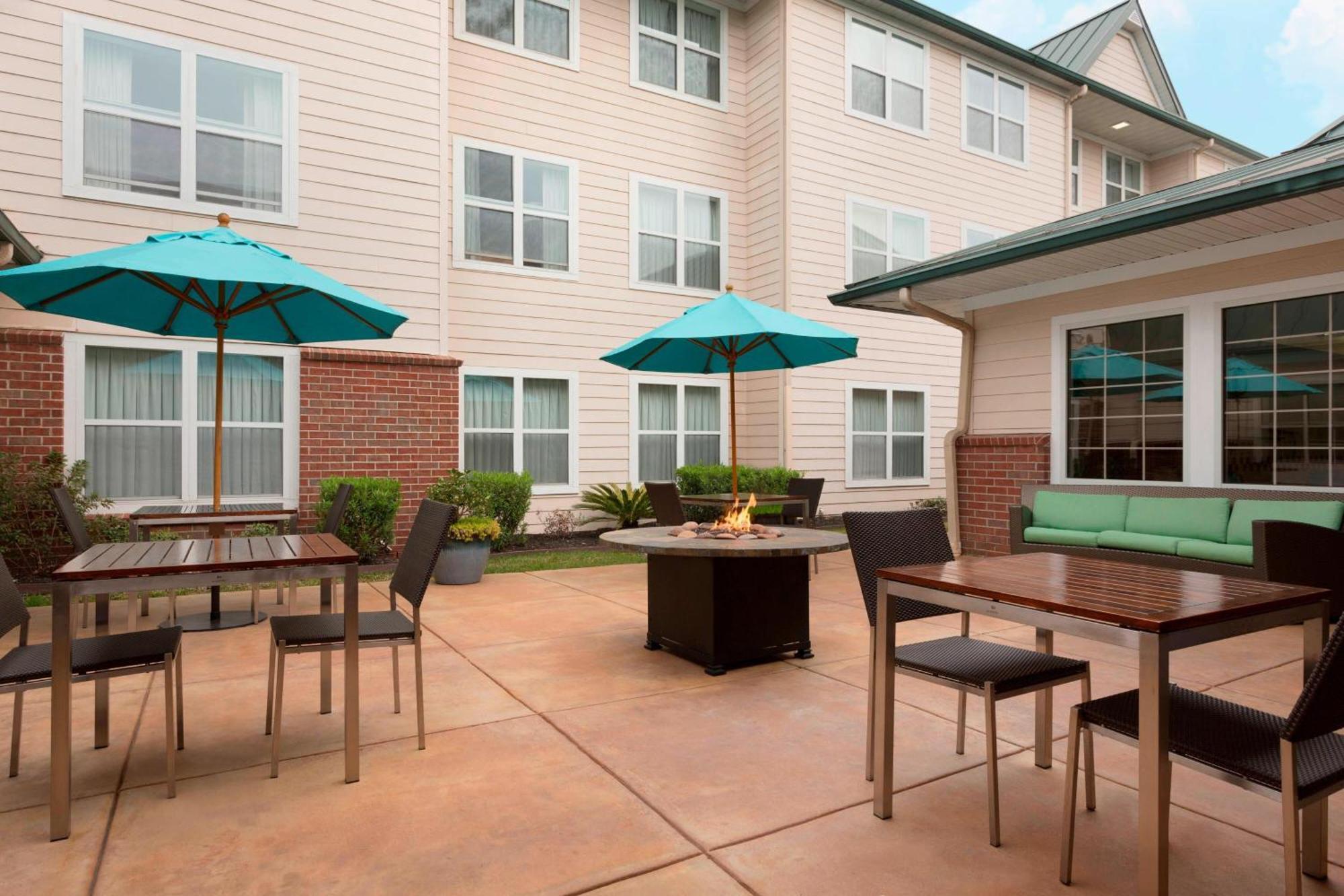 Residence Inn By Marriott Houston The Woodlands/Lake Front Circle Bagian luar foto