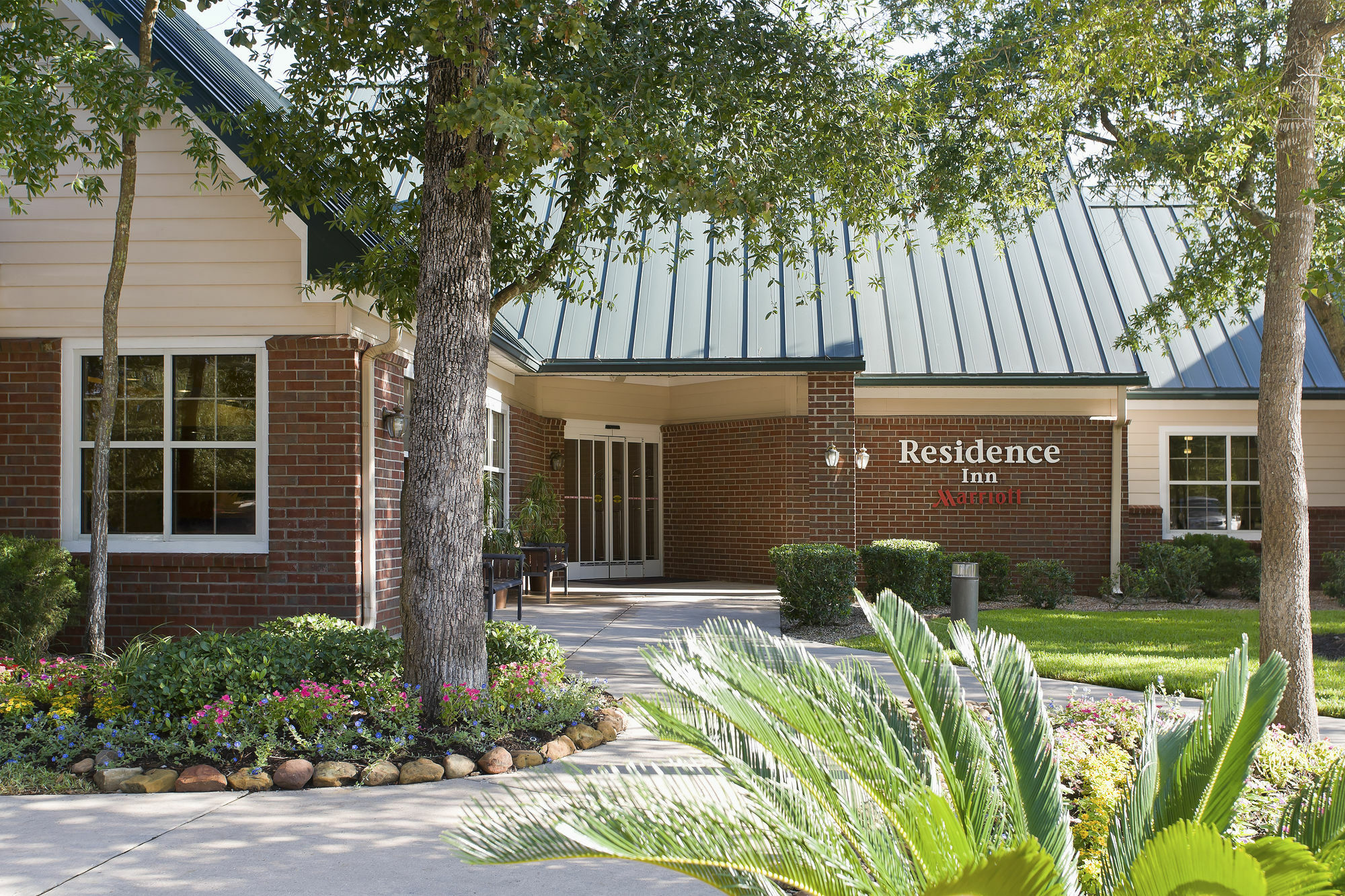 Residence Inn By Marriott Houston The Woodlands/Lake Front Circle Bagian luar foto