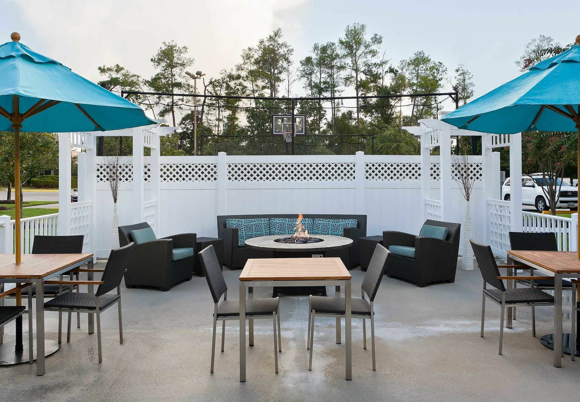 Residence Inn By Marriott Houston The Woodlands/Lake Front Circle Bagian luar foto